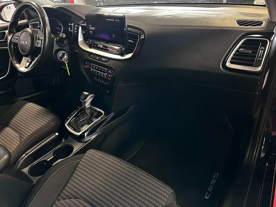 Kia Ceed SW / cee'd SW Vision - Thumbnail 12