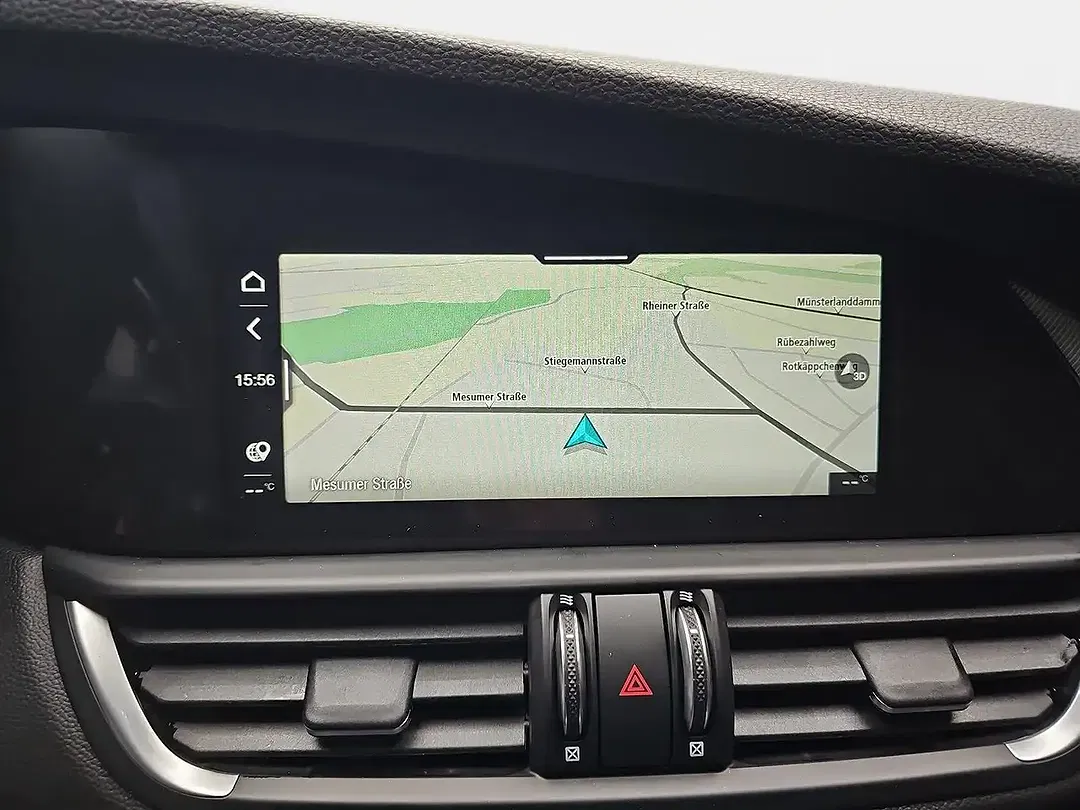 Alfa Romeo Giulia 2.2 16V Diesel Q4 Veloce - Thumbnail 9