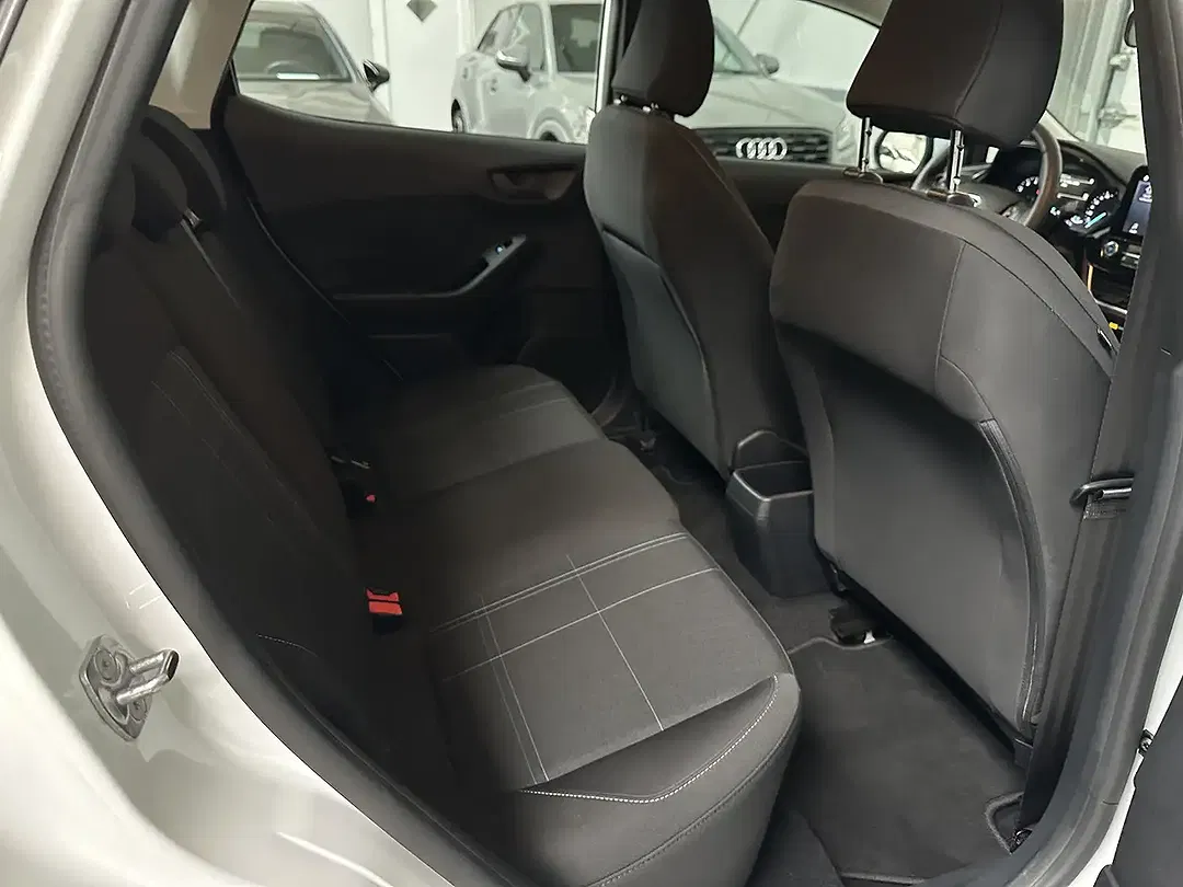 Ford Fiesta Cool & Connect - Thumbnail 14