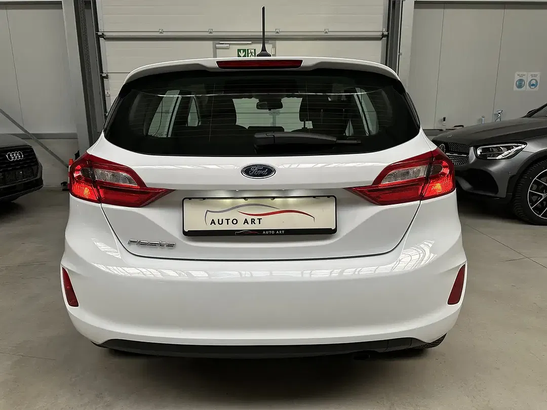 Ford Fiesta Cool & Connect - Thumbnail 5