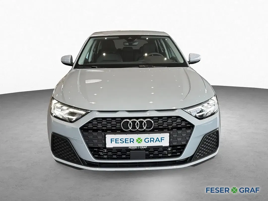 Audi A1 30 TFSI - foto 1