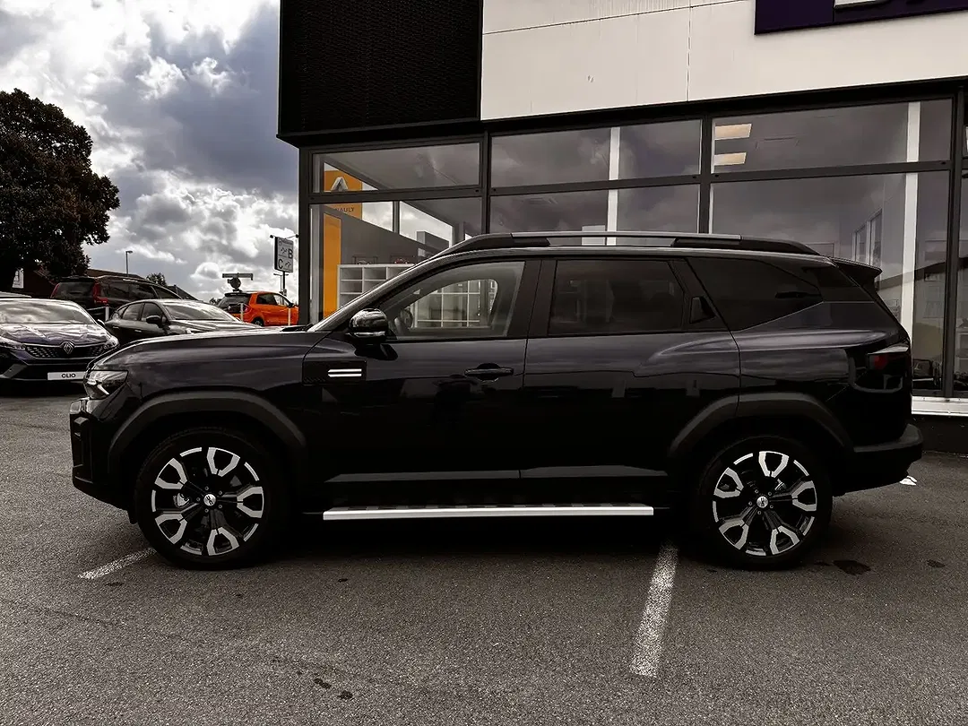 Dacia Bigster Hybrid Journey - Thumbnail 3