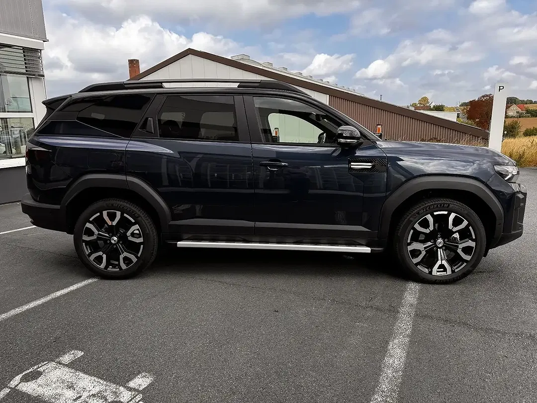 Dacia Bigster Hybrid Journey - Thumbnail 6