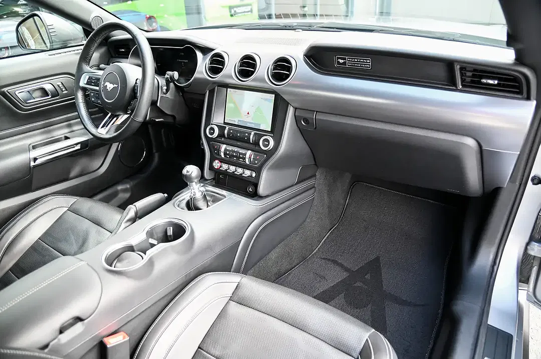 Ford Mustang 2.3 EcoBoost - Thumbnail 11