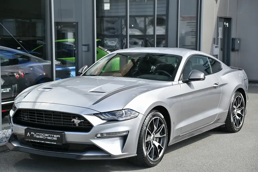 Ford Mustang 2.3 EcoBoost - Thumbnail 3