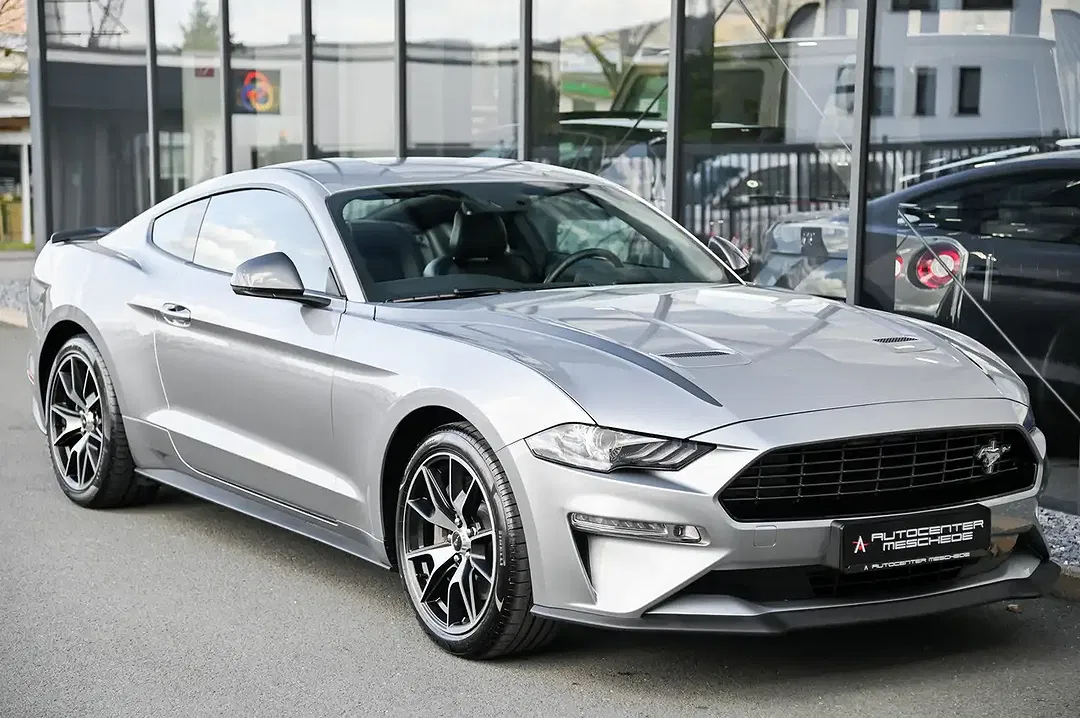 Ford Mustang 2.3 EcoBoost - Thumbnail 4