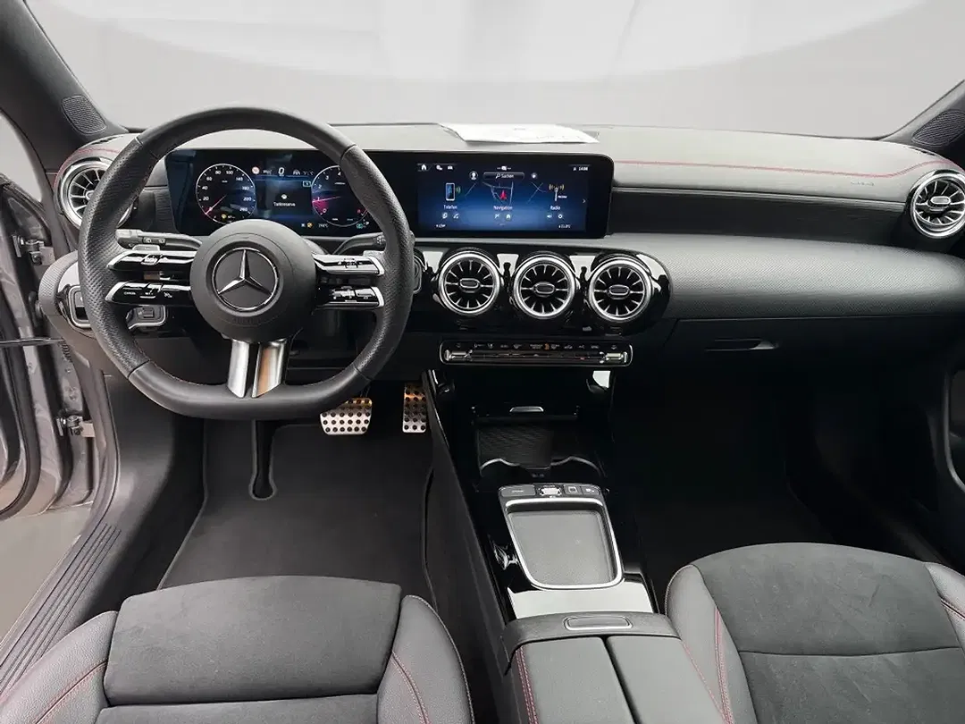 Mercedes-Benz CLA 200 AMG Night Premium - Thumbnail 11