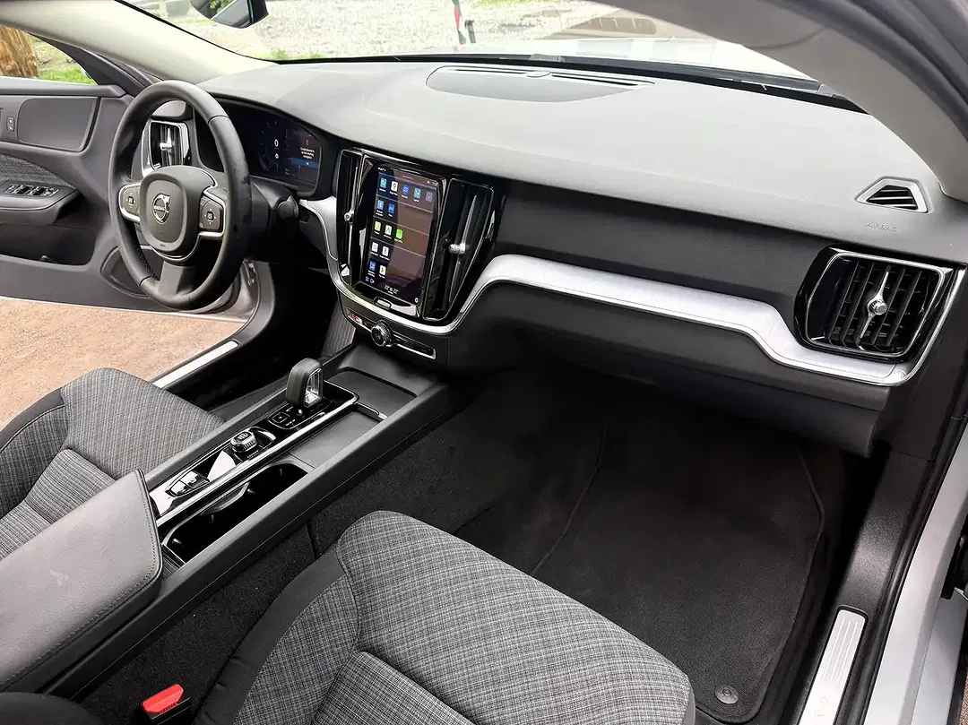 Volvo S60 2.0 MHEV Core - Thumbnail 11