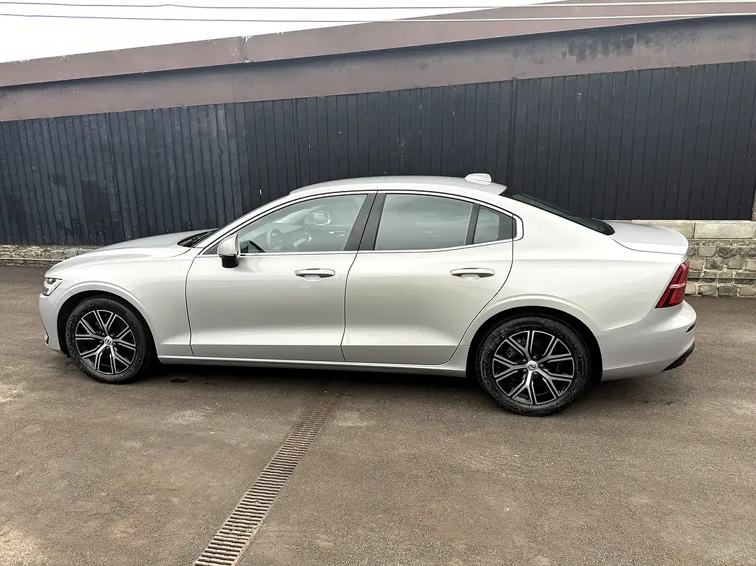 Volvo S60 2.0 MHEV Core - Thumbnail 5