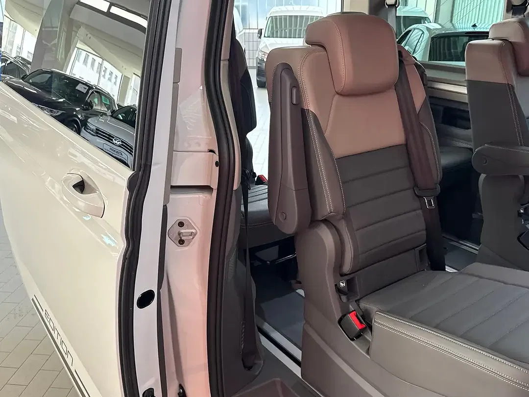 Volkswagen T7 Multivan eHybrid 4Motion Edition - Thumbnail 11