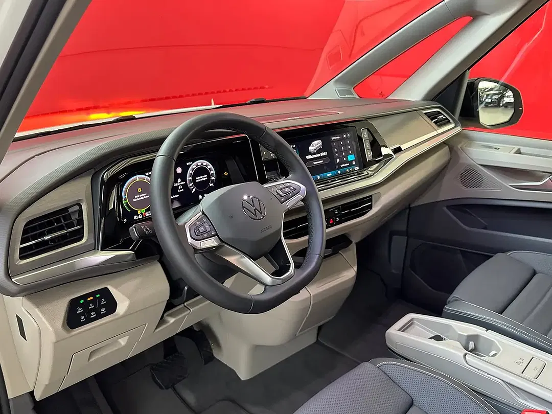 Volkswagen T7 Multivan eHybrid 4Motion Edition - Thumbnail 12
