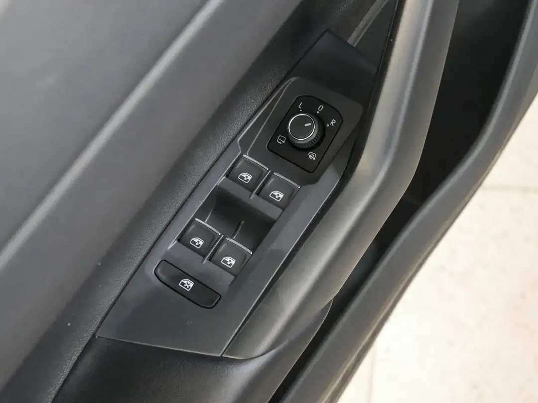 Volkswagen Polo 1.0 TSI Plus - Thumbnail 11