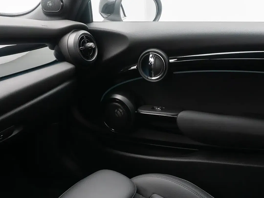 MINI Cooper Cabrio Comfort - Thumbnail 28