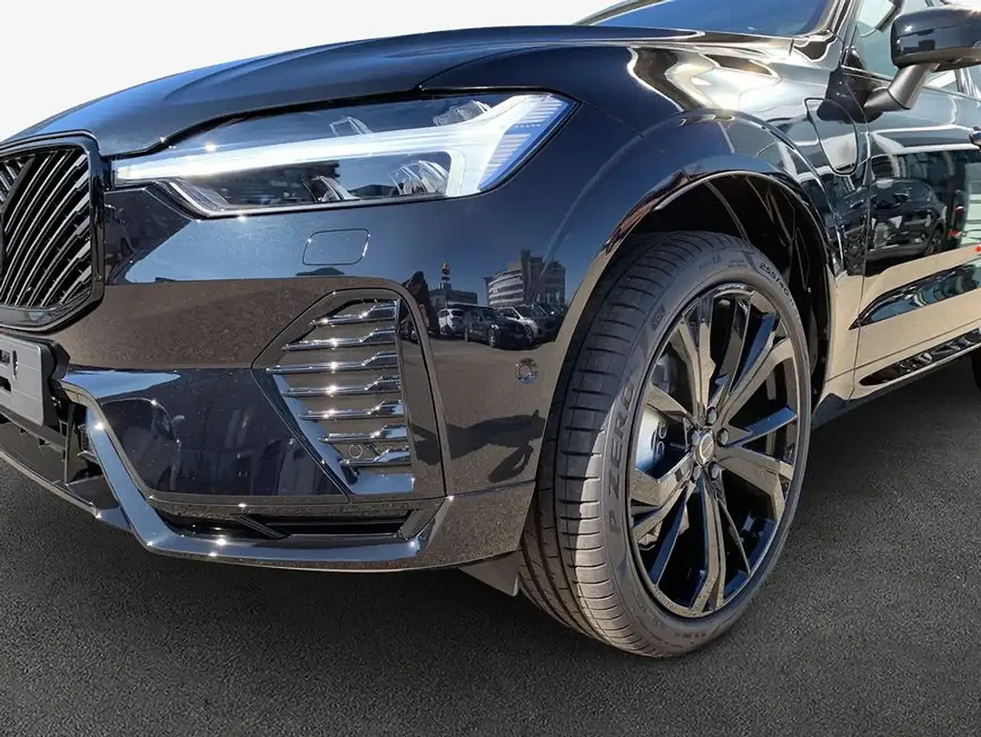 Volvo XC60 T8 PHEV Hybrid AWD Ultra Black Edition - Thumbnail 7