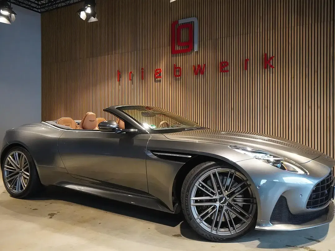 Aston Martin DB12 4.0 V8 Volante - foto 2