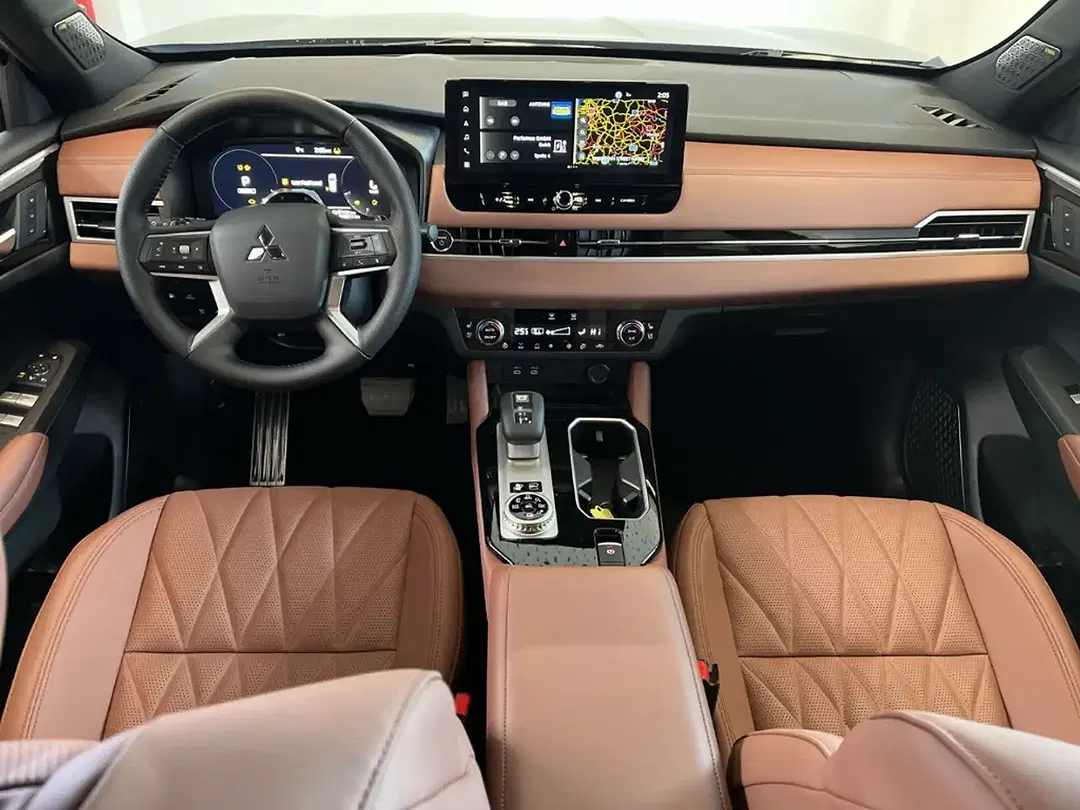 Mitsubishi Outlander 2.4 Diamant Top Luxury - Thumbnail 7