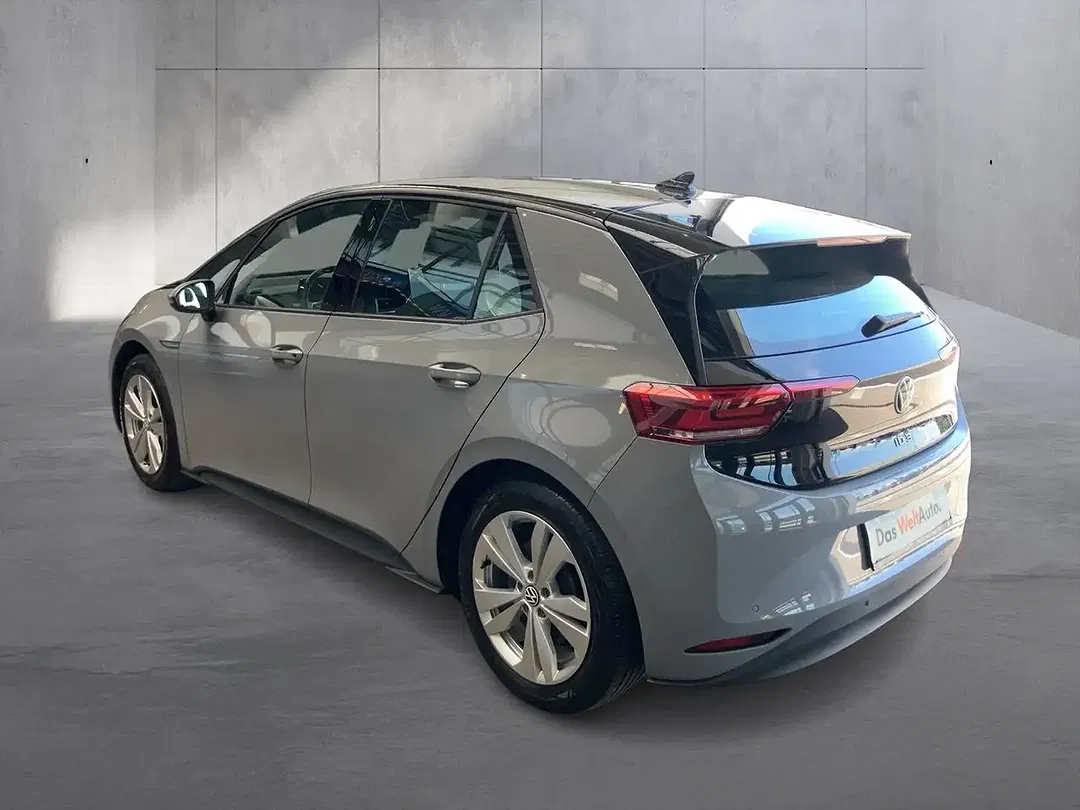 Volkswagen ID.3 Pro - Thumbnail 3
