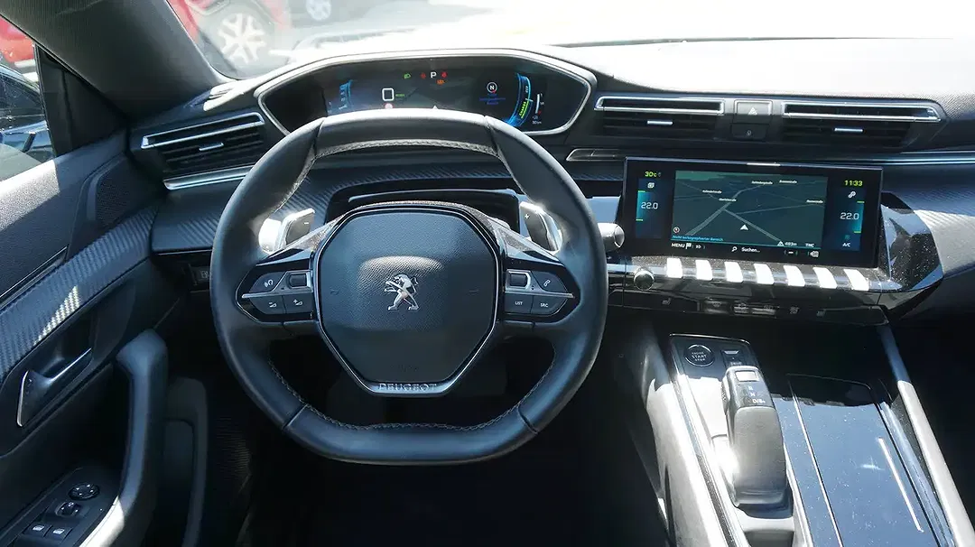 Peugeot 508 225 e-EAT8 PHEV Allure Pack SW - Thumbnail 11