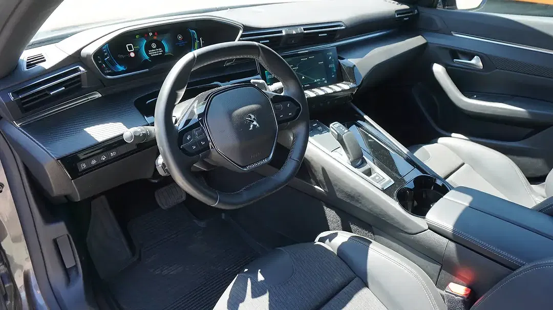 Peugeot 508 225 e-EAT8 PHEV Allure Pack SW - Thumbnail 8