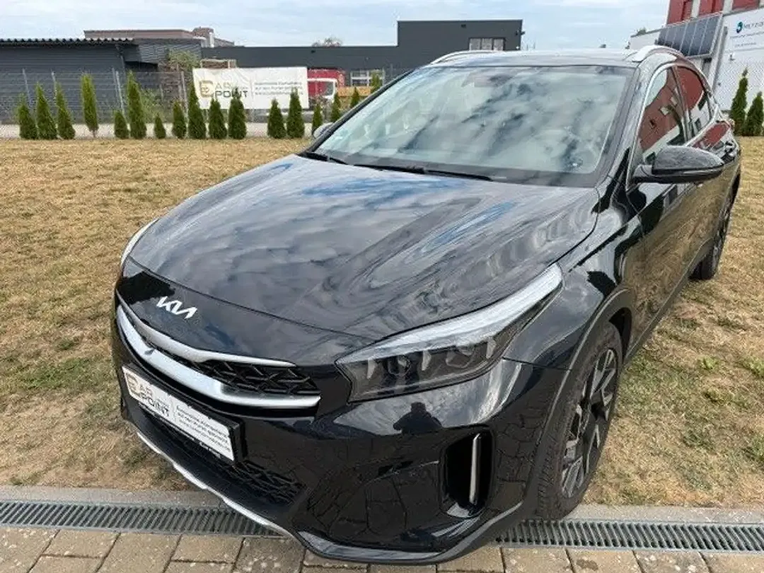Kia XCeed 1.6 T-GDI DCT - foto 1
