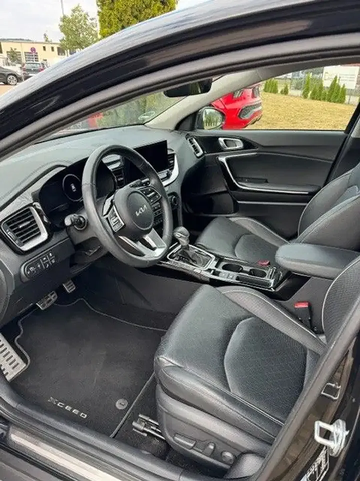 Kia XCeed 1.6 T-GDI DCT - Thumbnail 11