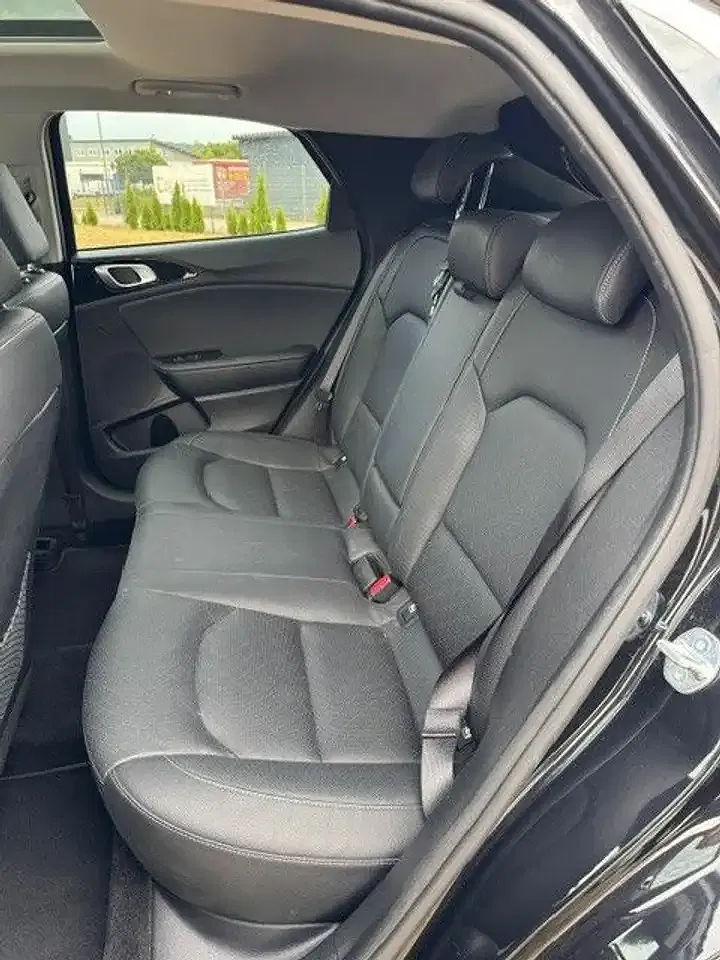Kia XCeed 1.6 T-GDI DCT - Thumbnail 14