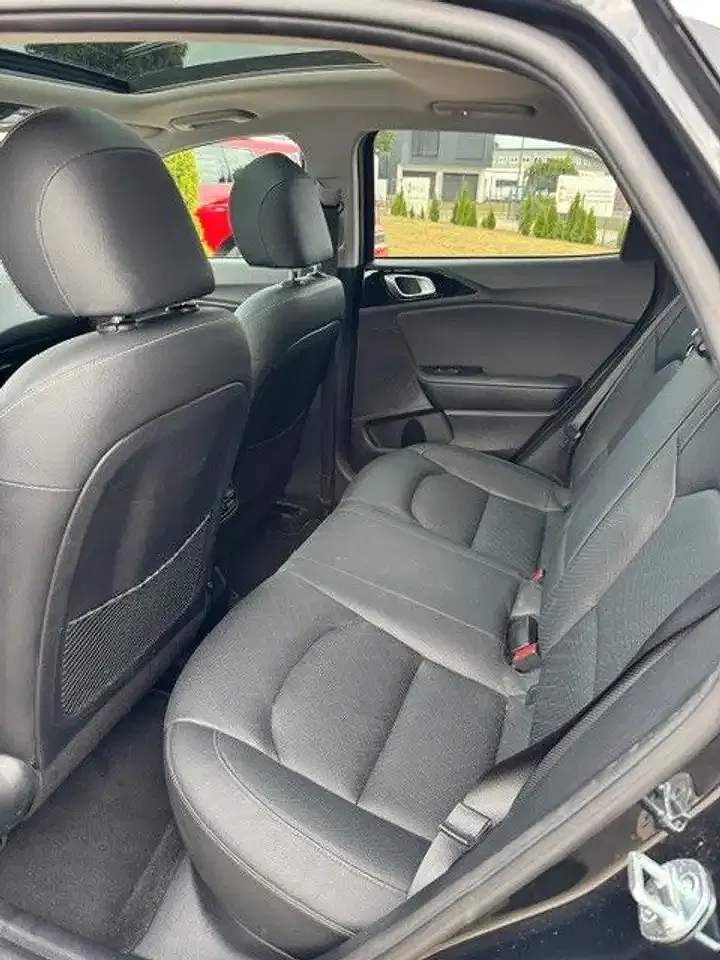 Kia XCeed 1.6 T-GDI DCT - foto 15