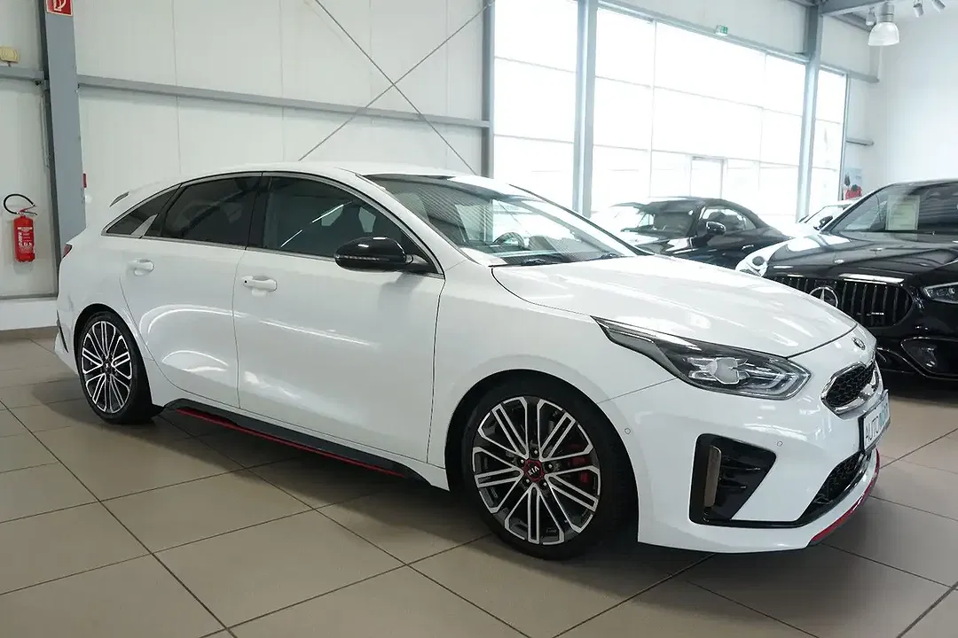 Kia ProCeed / pro_cee'd 1.6 T-GDI DCT GT - Thumbnail 6