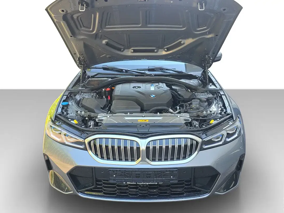BMW 330 M - Thumbnail 12