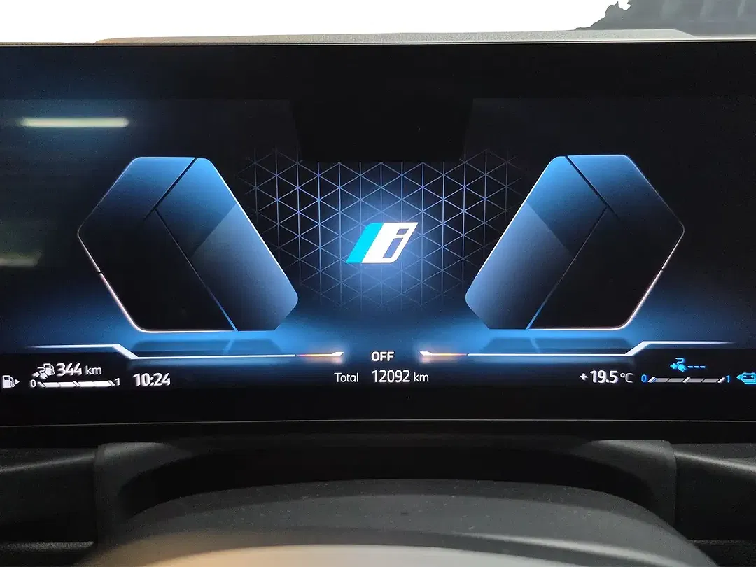 BMW 330 M - Thumbnail 15