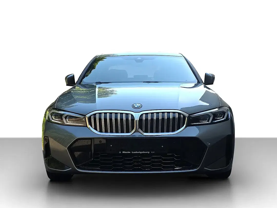 BMW 330 M - Thumbnail 4