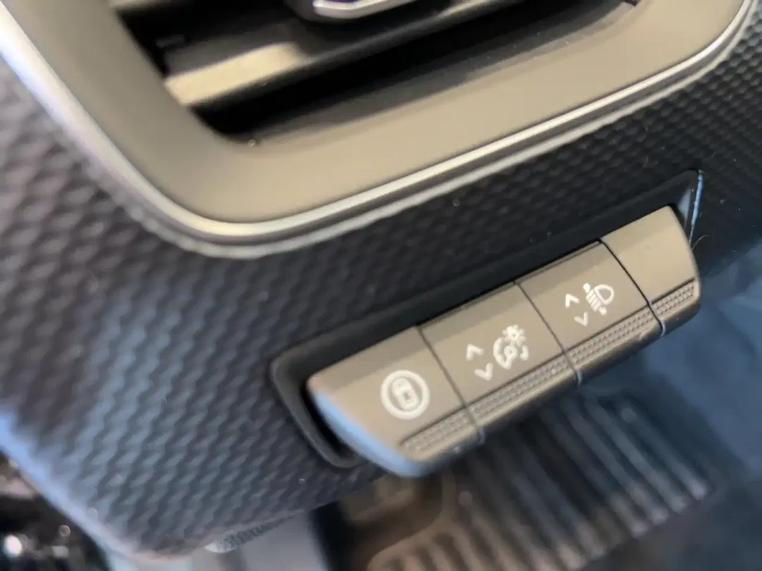 Renault Arkana MHEV EDC Evolution - foto 12