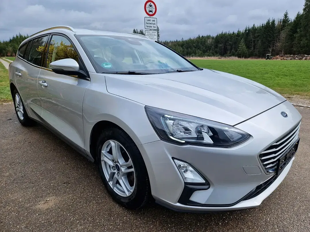 Ford Focus Cool & Connect - foto 1