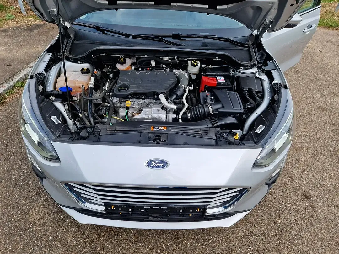 Ford Focus Cool & Connect - Thumbnail 12