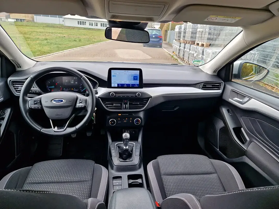 Ford Focus Cool & Connect - Thumbnail 16