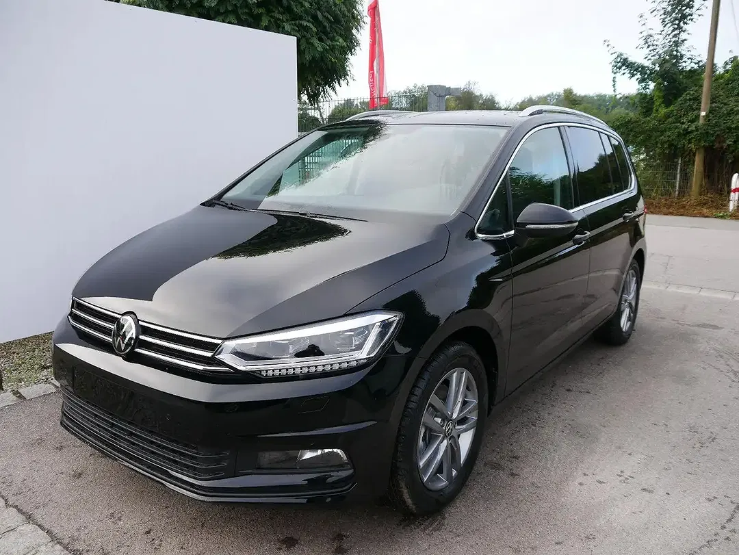 Volkswagen Touran 1.5 TSI DSG Comfortline - foto 1