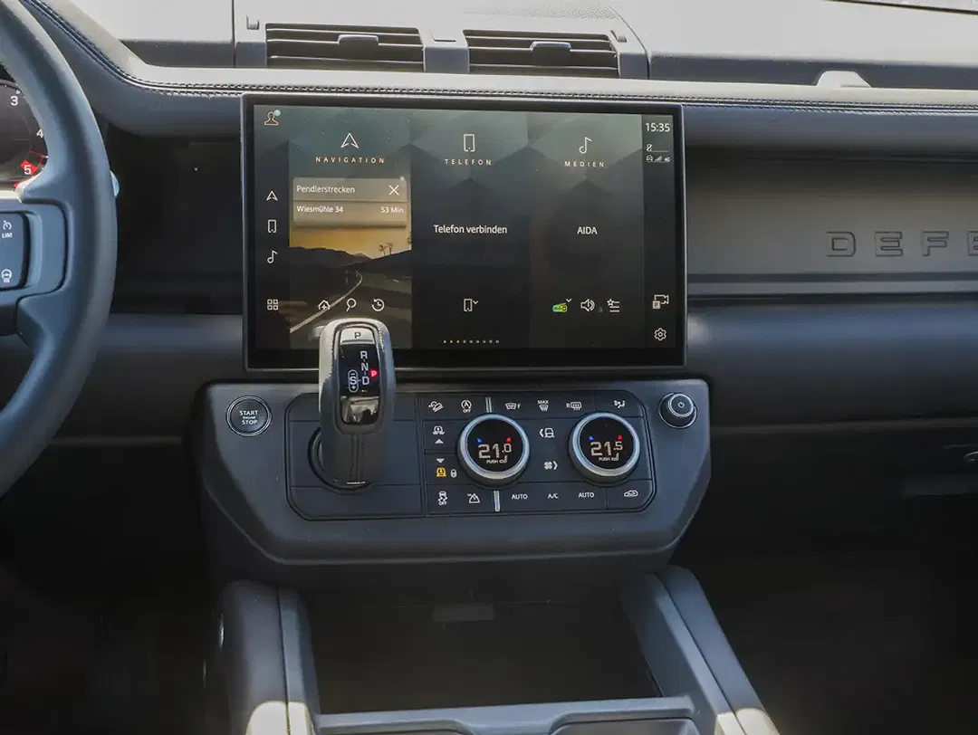 Land Rover Defender D250 110 X-Dynamic SE - Thumbnail 12