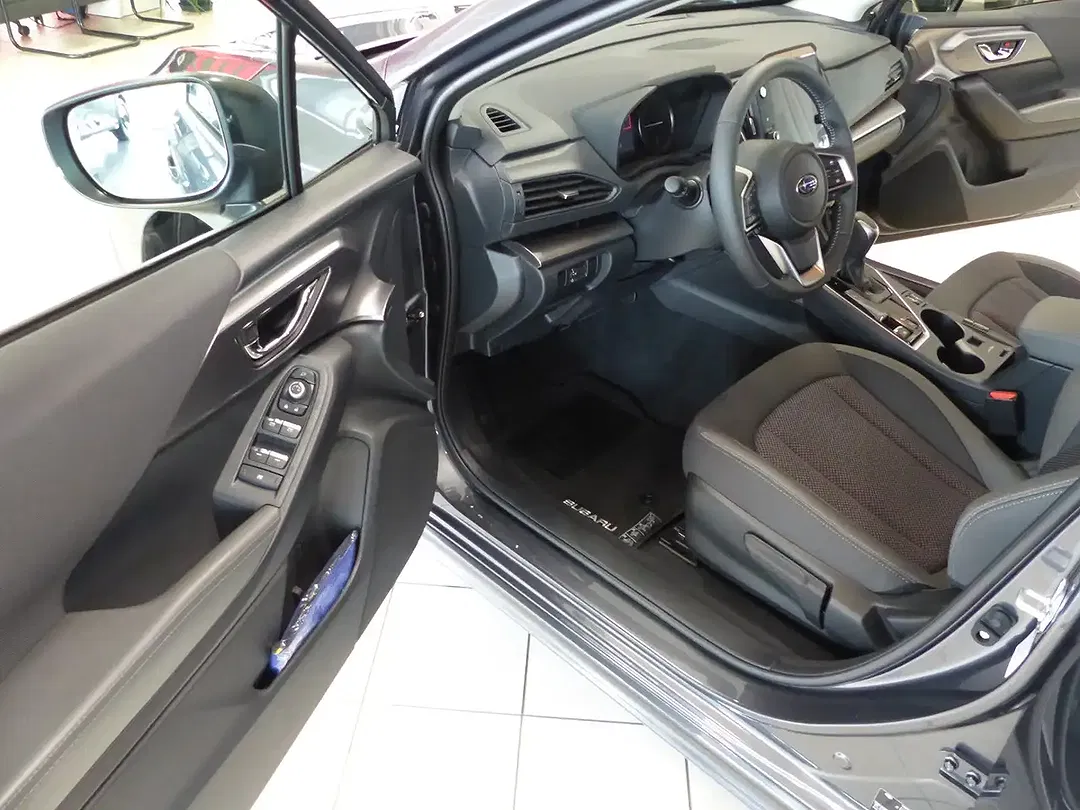 Subaru Impreza 2.0 AUT AWD - Thumbnail 9