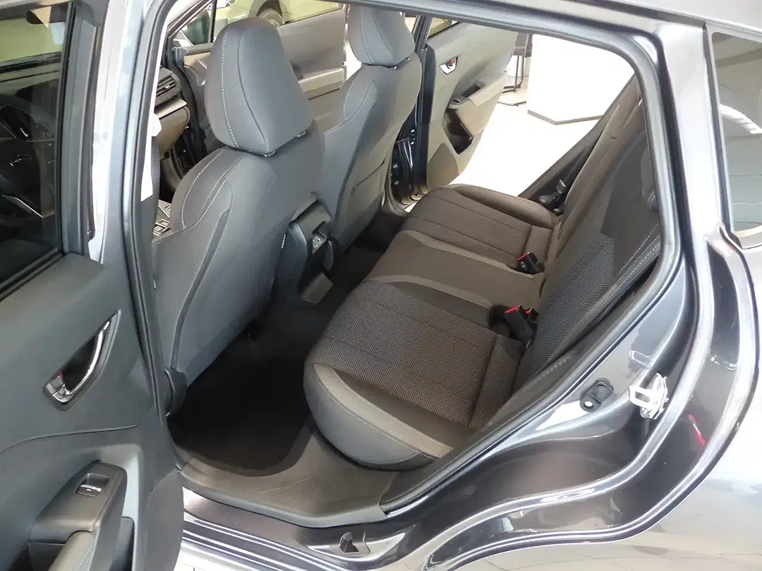 Subaru Impreza 2.0 AUT AWD - Thumbnail 10