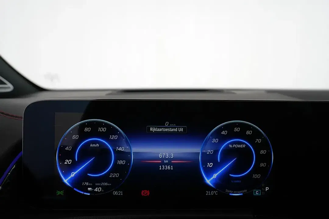 Mercedes-Benz EQB 250 Edition - Thumbnail 14