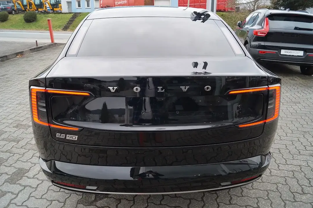 Volvo ES90 AUT Ultra - Thumbnail 3
