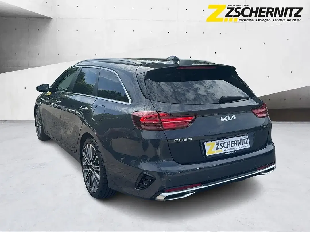 Kia Ceed SW / cee'd SW 1.5 T-GDI GT-Line - foto 2
