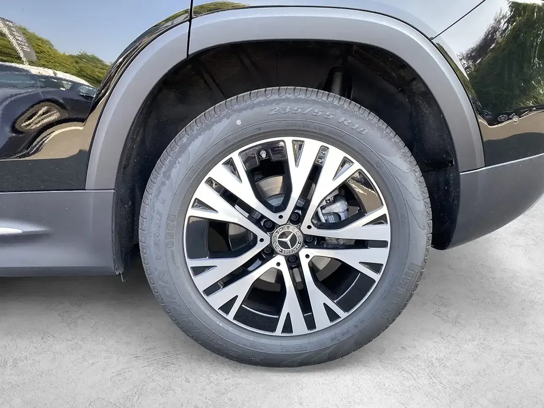Mercedes-Benz GLB 200 Progressive - Thumbnail 4