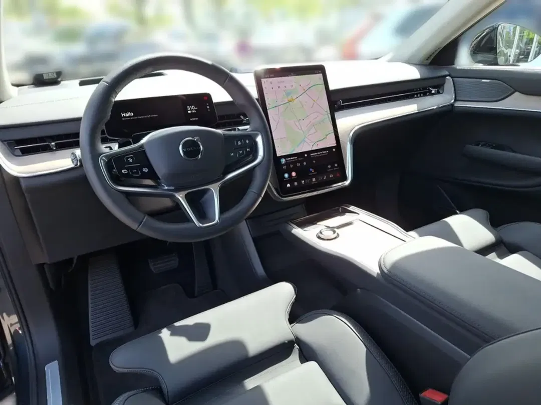 Volvo EX90 Performance Ultra - Thumbnail 10