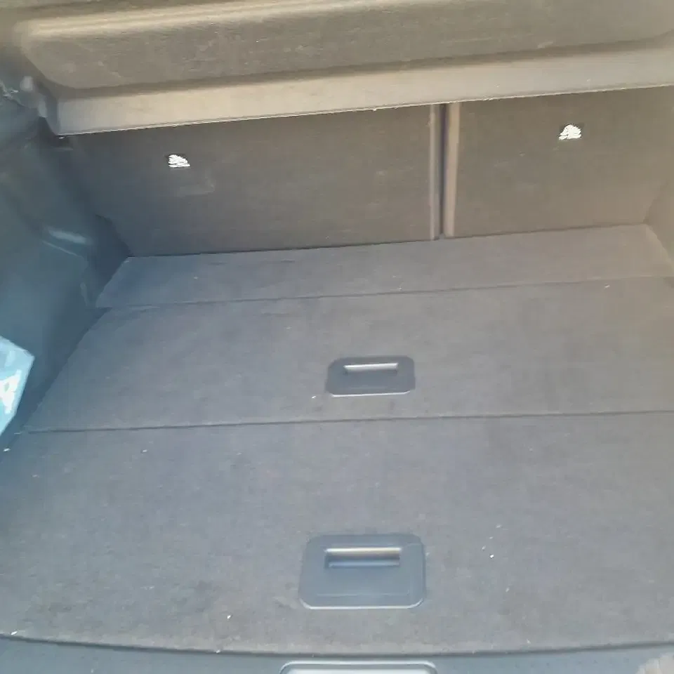 Nissan Ariya - Thumbnail 12