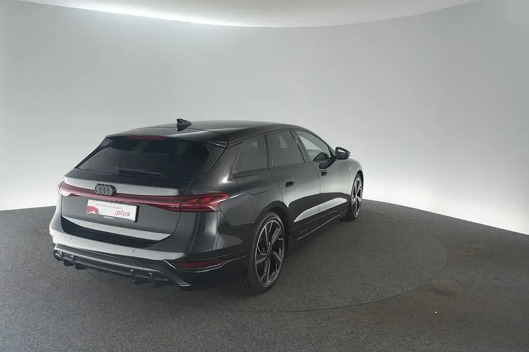 Audi A6 e-tron Avant S line - Thumbnail 2