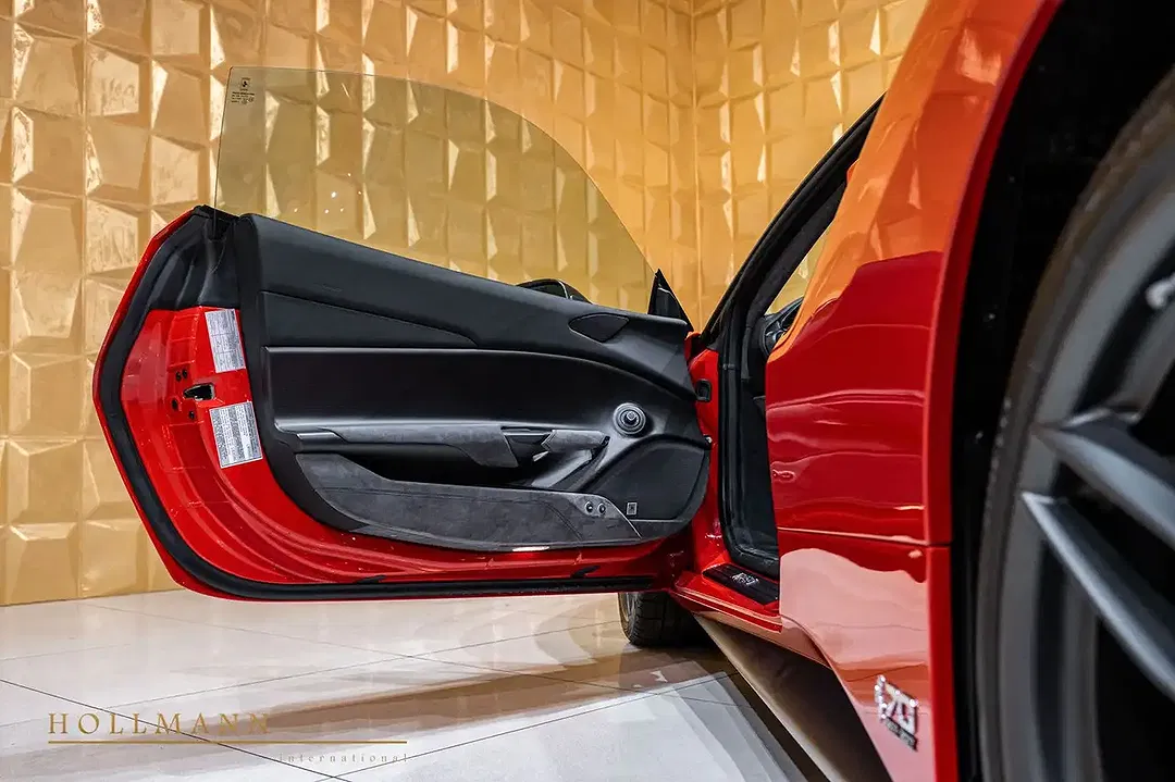Ferrari 488 70th Anniversario Tailor Made - Thumbnail 13