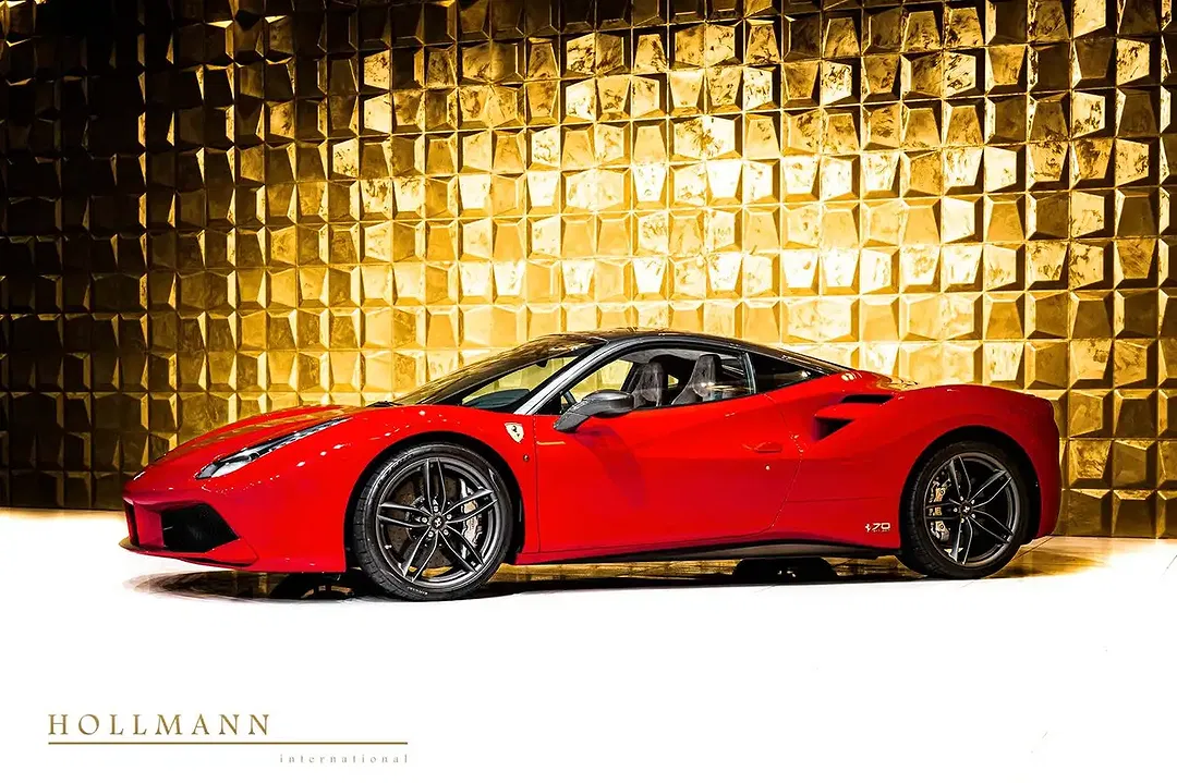 Ferrari 488 70th Anniversario Tailor Made - Thumbnail 4