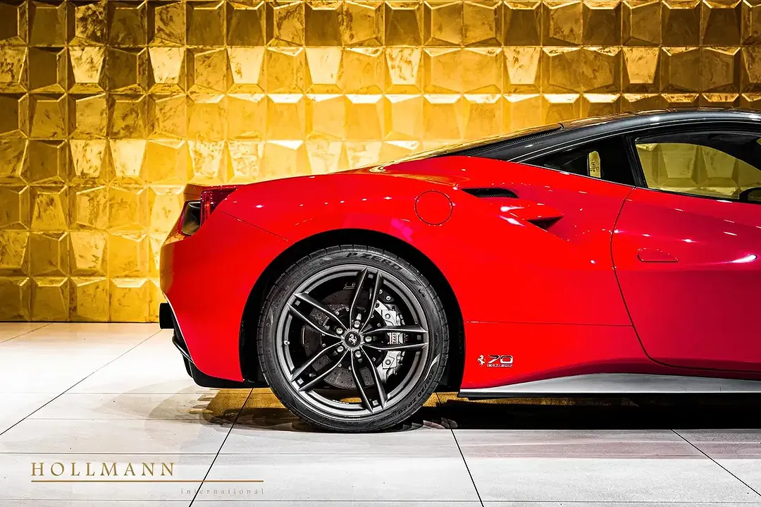 Ferrari 488 70th Anniversario Tailor Made - Thumbnail 9
