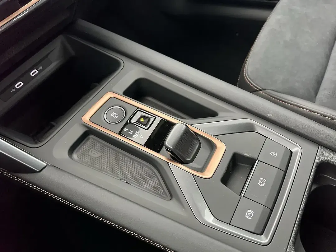 CUPRA Formentor 1.5 PHEV TSI - Thumbnail 15